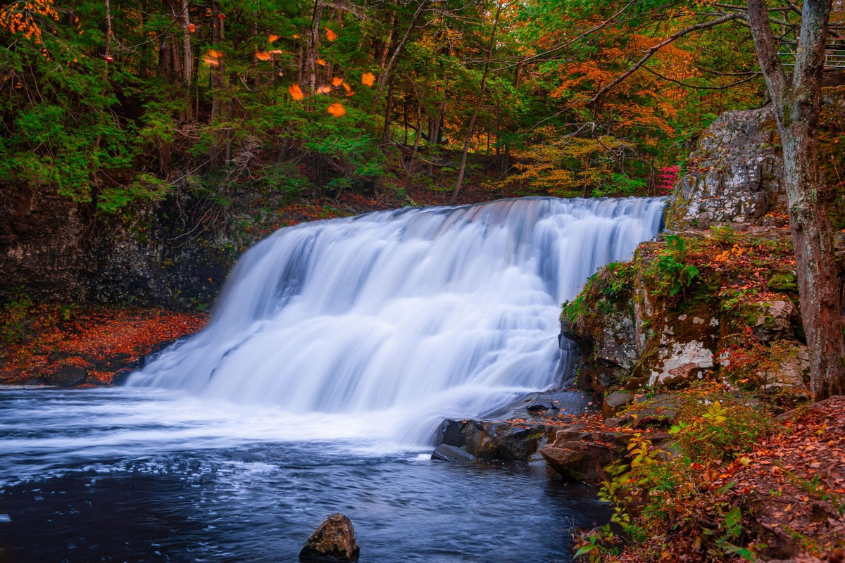 Wadsworth Falls State Park: Connecticut Waterfall Views in Autumn